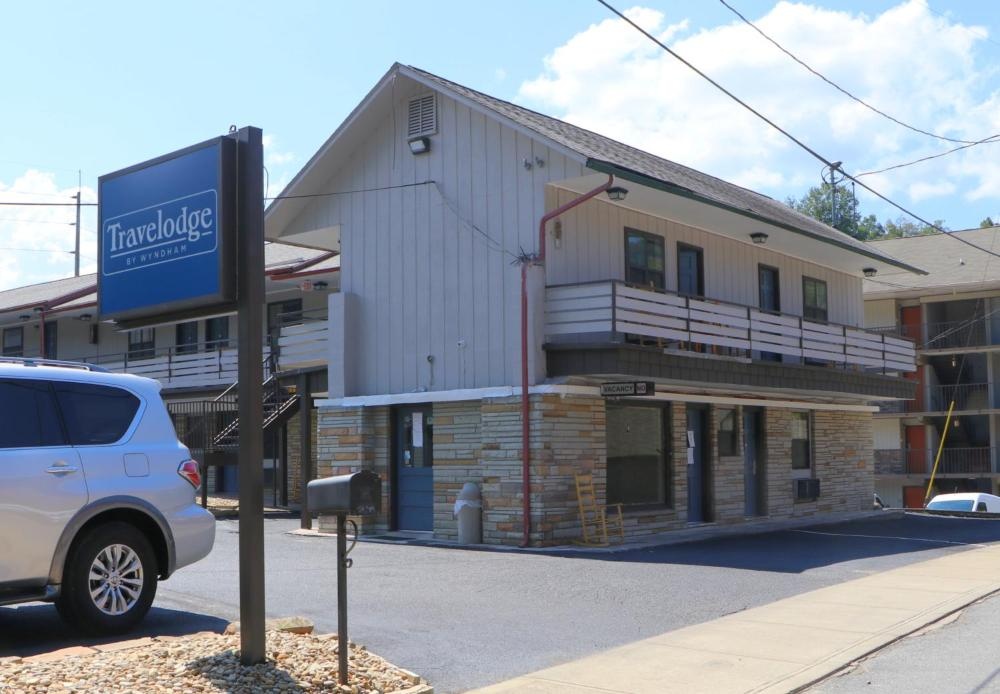 Bishop Inn Downtown Gatlinburg